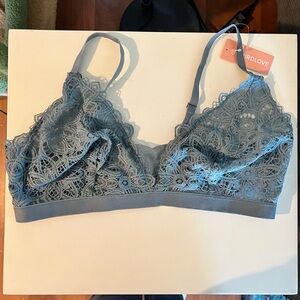 Thirdlove sz 1X Boho Lace Triangle Bralette grey mist, adjustable straps.